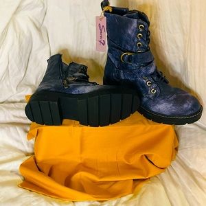 NWT Cardi B Combat Boot-Indigo